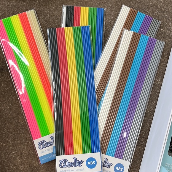 3Doodler Essentials 3D Printing Pen Set - Picture 6 of 6